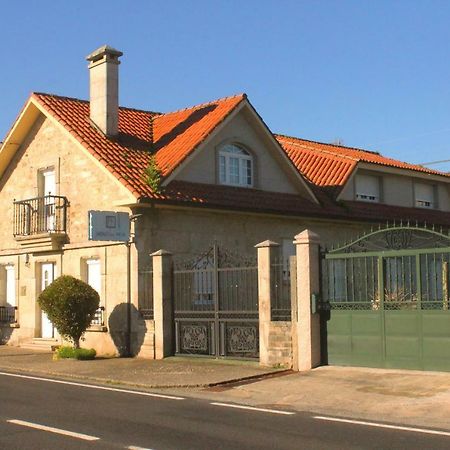 Casa Rural Agro Da Moa As Mirans Exterior photo